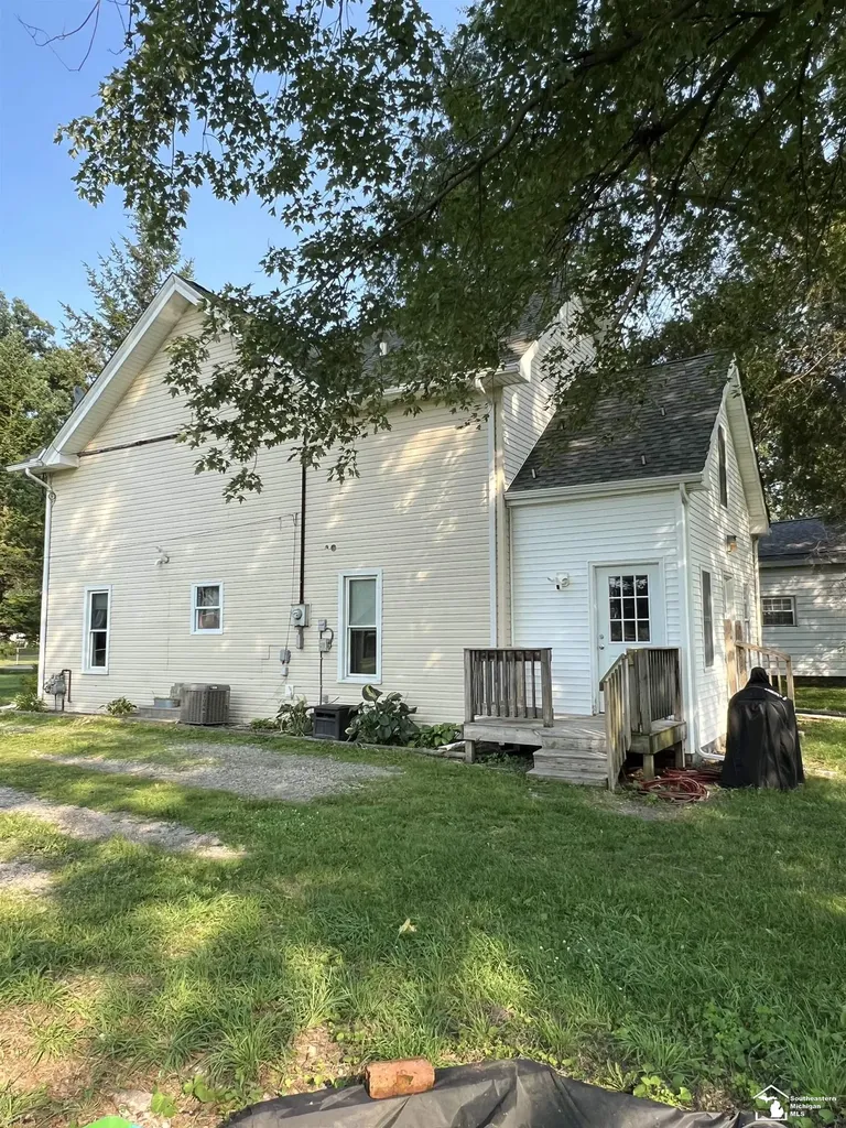 8831 Whiteford Center Road Whiteford Township MI 49267