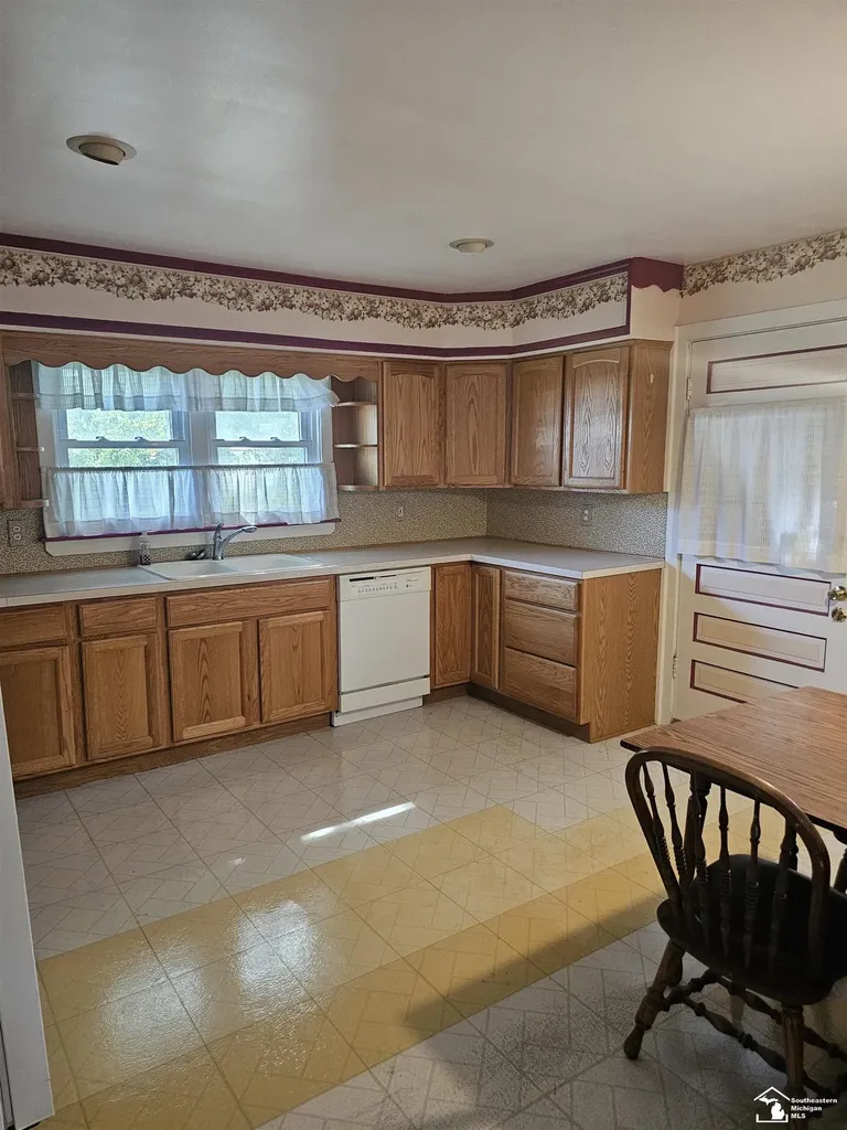 25425 Fairgrove Street Woodhaven City MI 48183