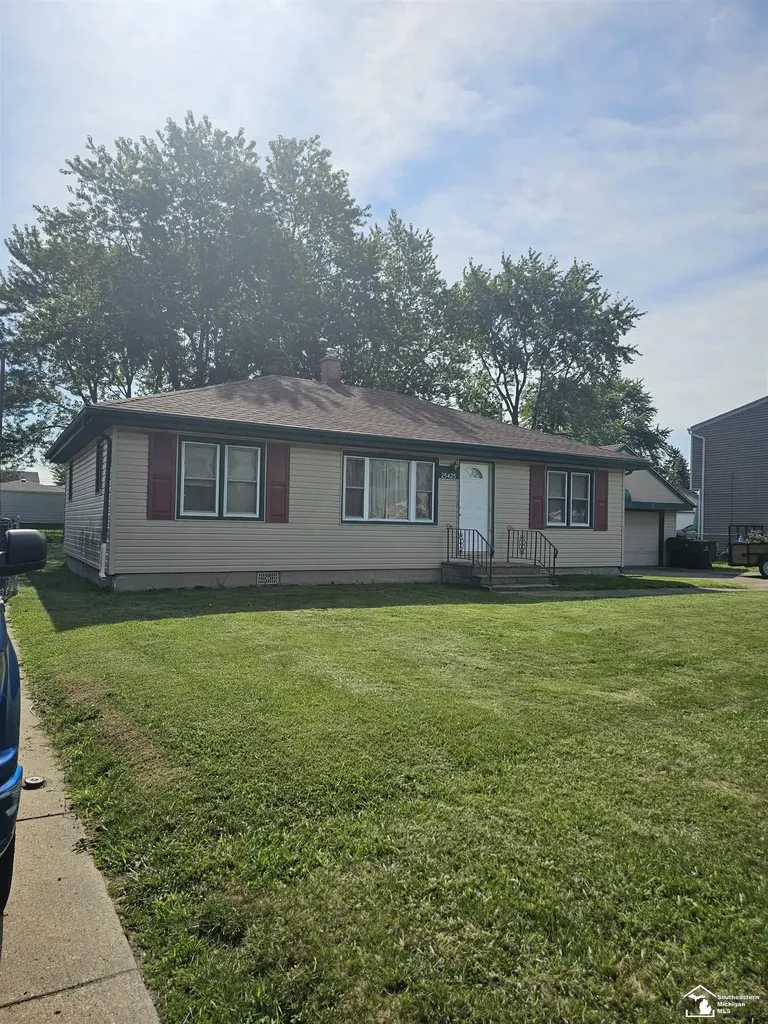 25425 Fairgrove Street Woodhaven City MI 48183