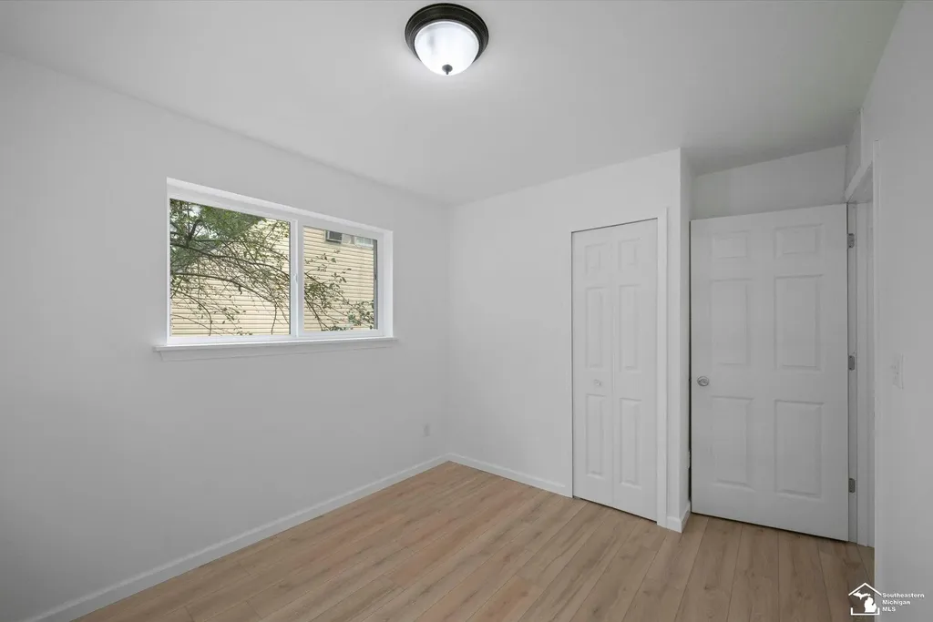 1152 Rambling Road Ypsilanti Charter Township MI 48198