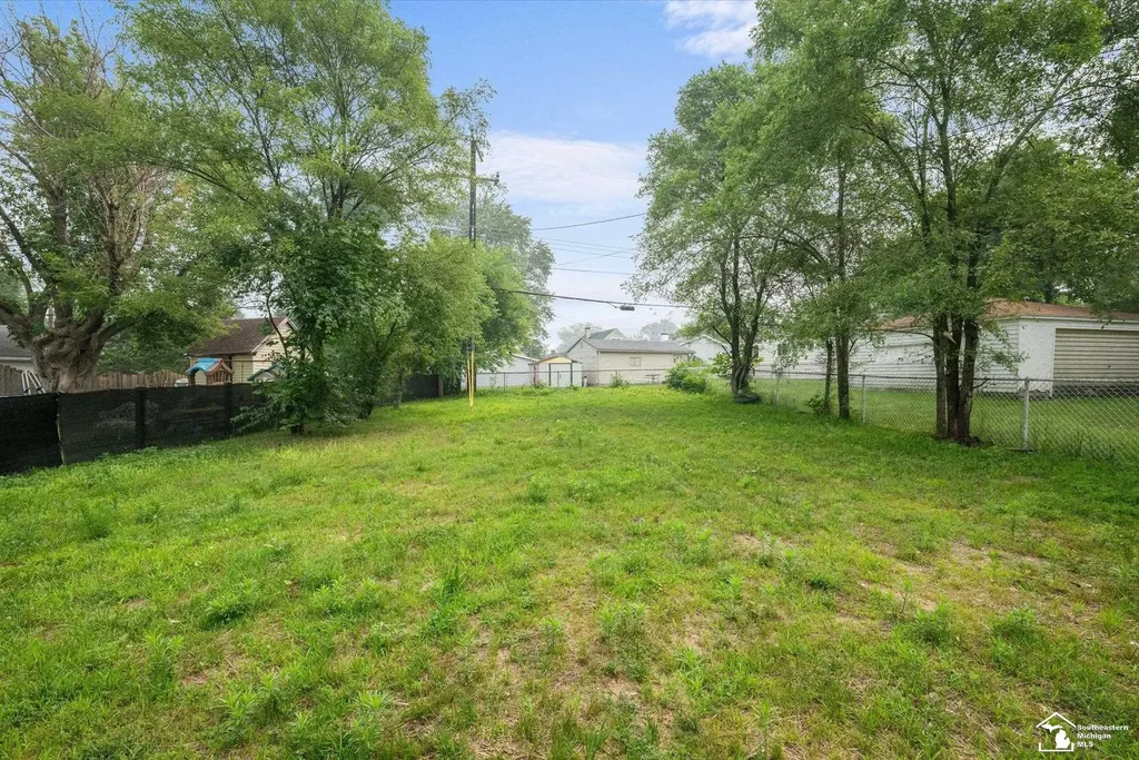 1152 Rambling Road Ypsilanti Charter Township MI 48198