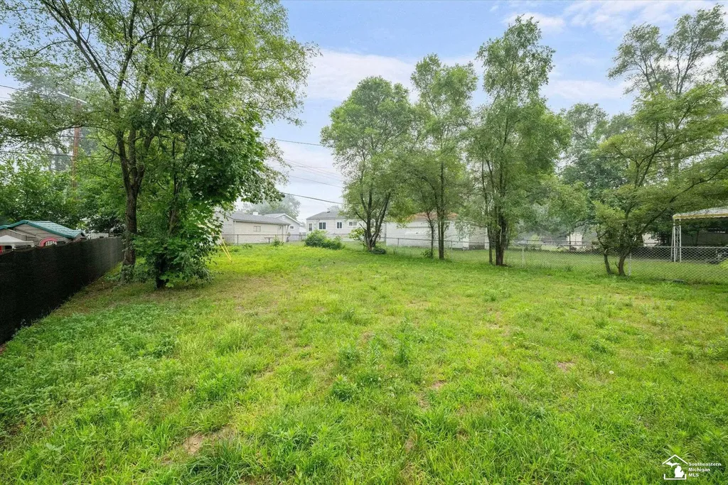 1152 Rambling Road Ypsilanti Charter Township MI 48198