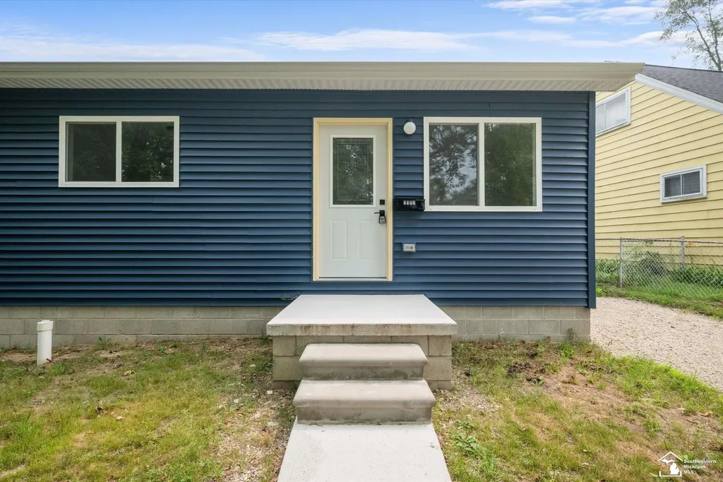 1152 Rambling Road Ypsilanti Charter Township MI 48198