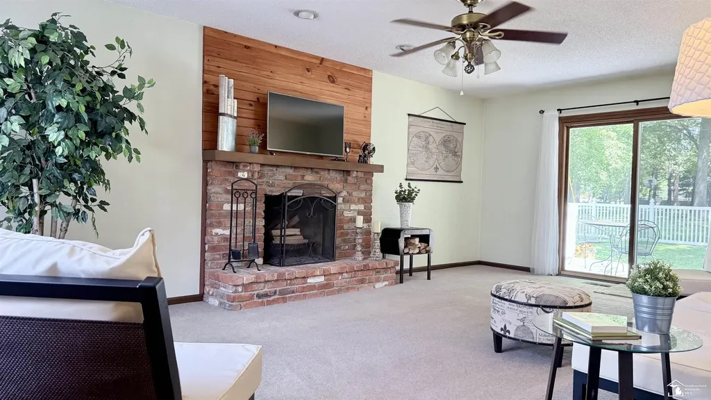 2038 Carisbrook Drive Bedford Township MI 48182