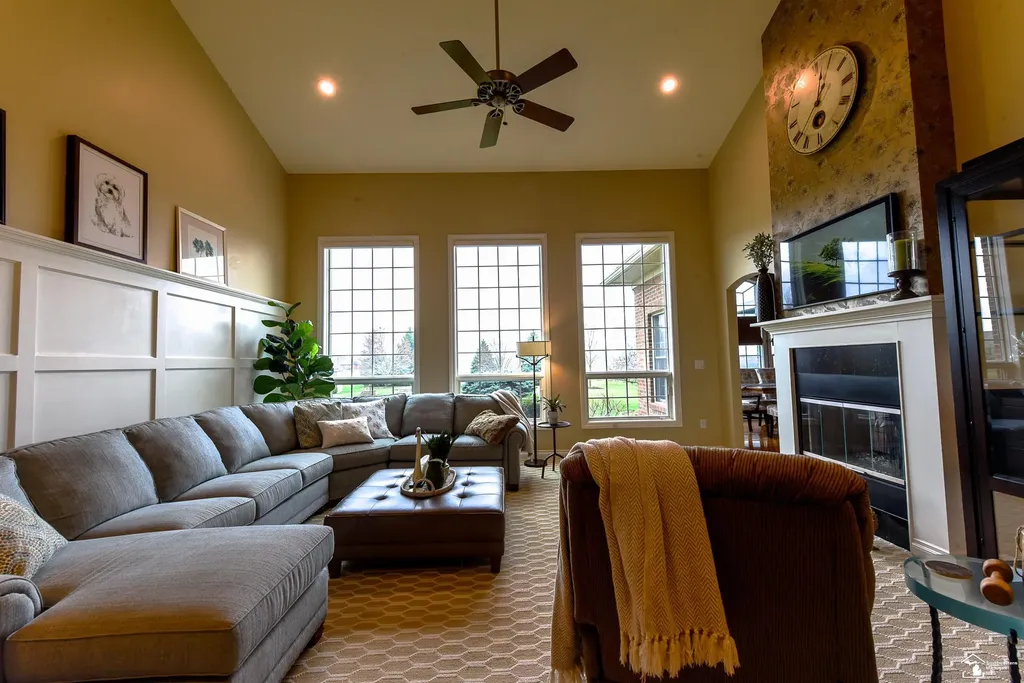 327 Pebble Beach Drive Frenchtown Township MI 48162