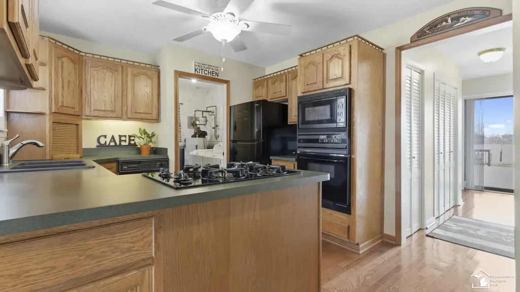 30990 Bayview Drive Gibraltar City MI 48173