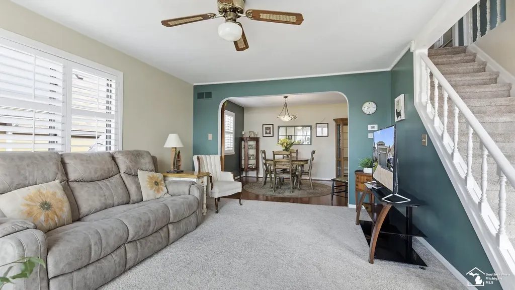 30990 Bayview Drive Gibraltar City MI 48173