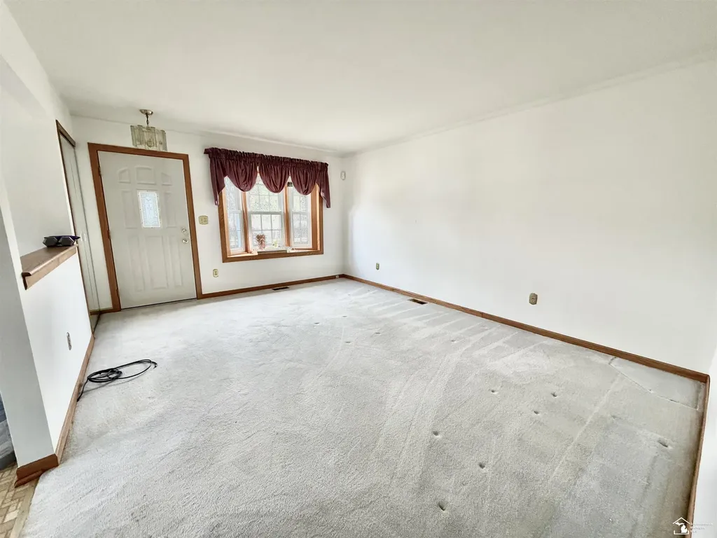 25920 Reeck Road Woodhaven City MI 48183