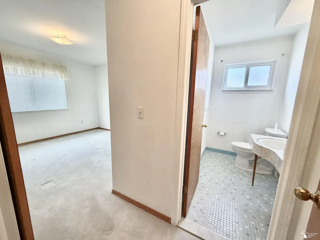 25920 Reeck Road Woodhaven City MI 48183