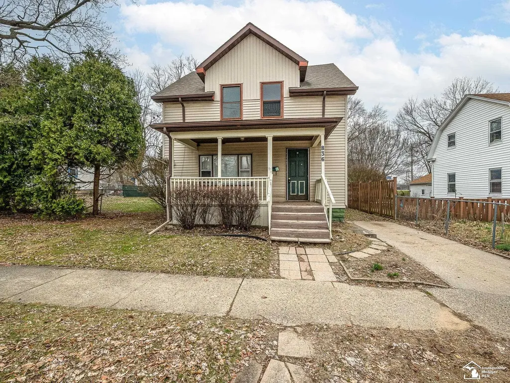 836 Lincoln Street Jackson City MI 49202