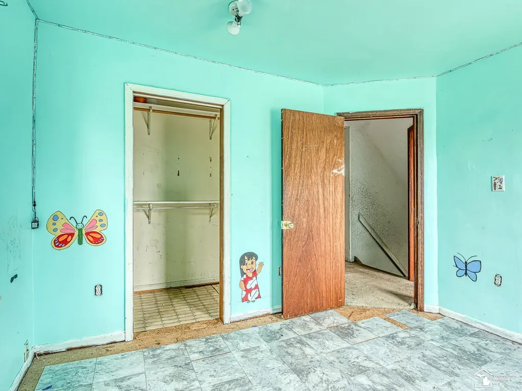 836 Lincoln Street Jackson City MI 49202