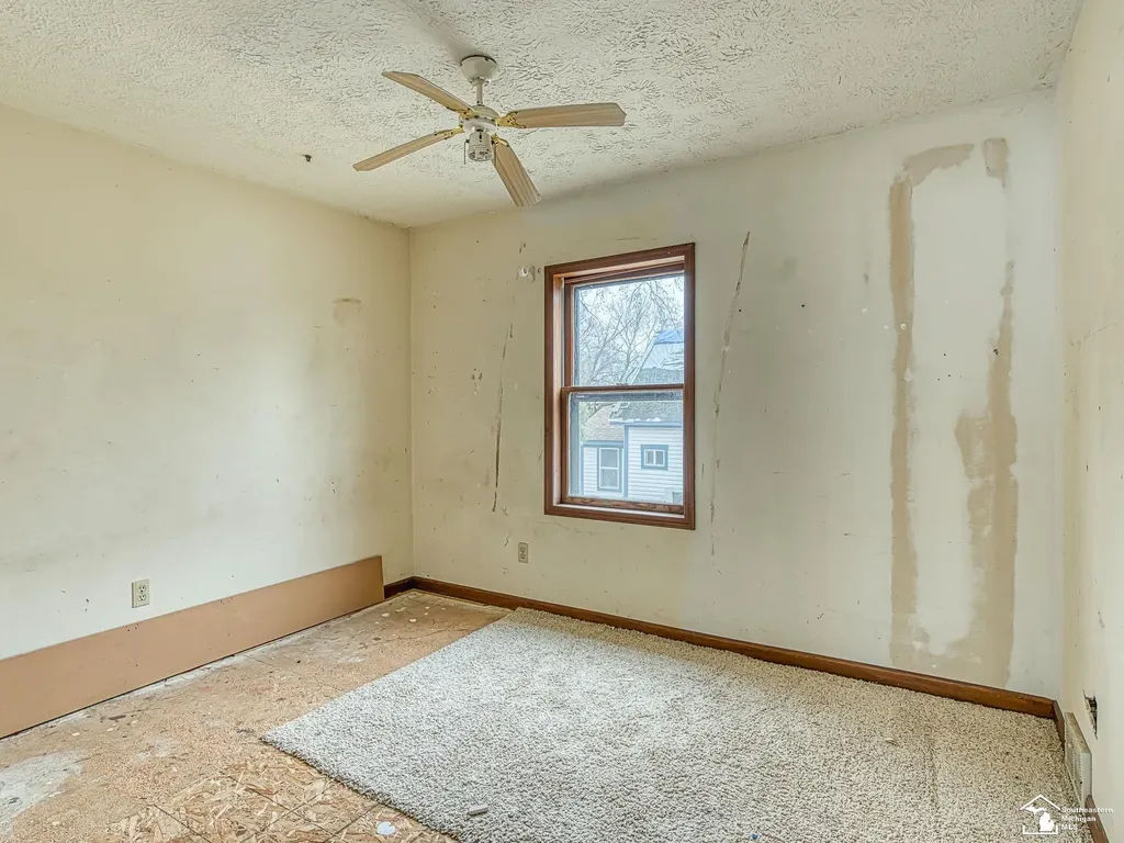 836 Lincoln Street Jackson City MI 49202