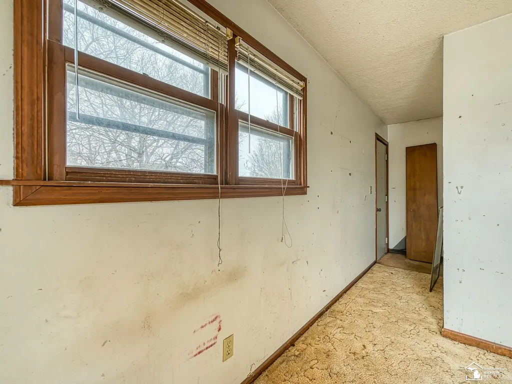 836 Lincoln Street Jackson City MI 49202