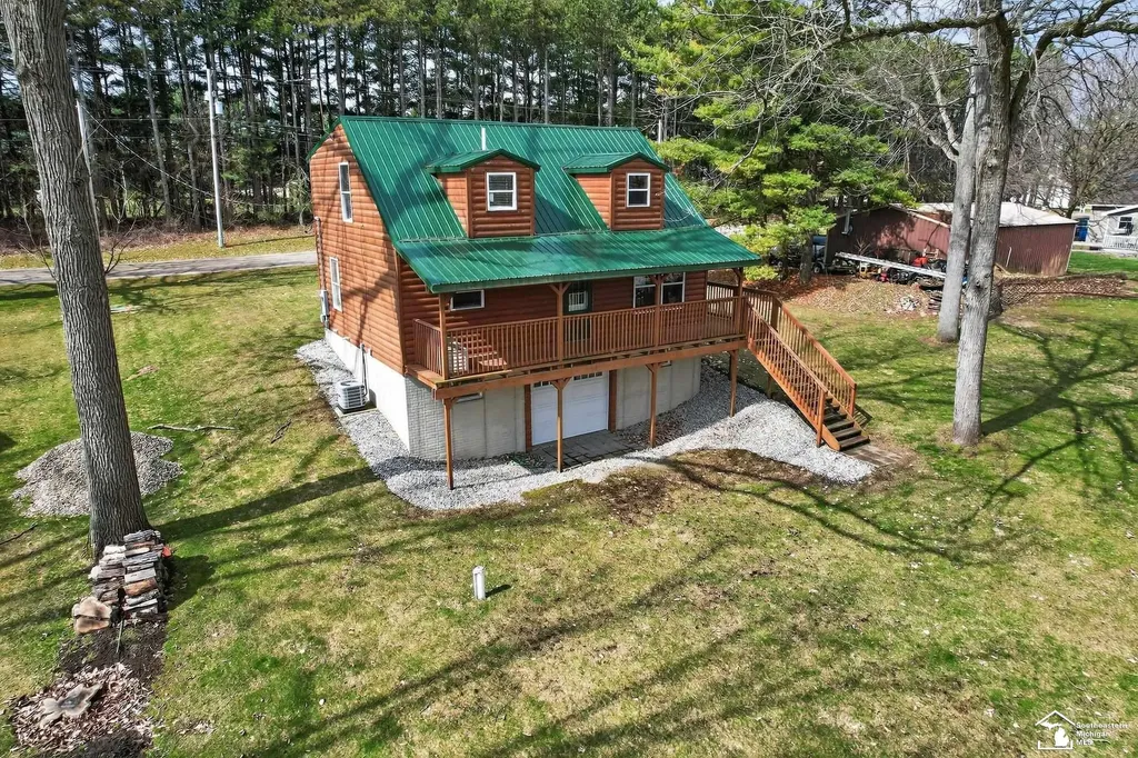 283 Fremont Road Algansee Township MI 49036