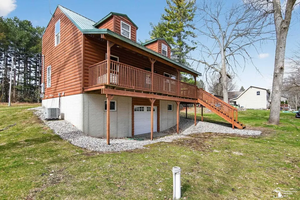 283 Fremont Road Algansee Township MI 49036