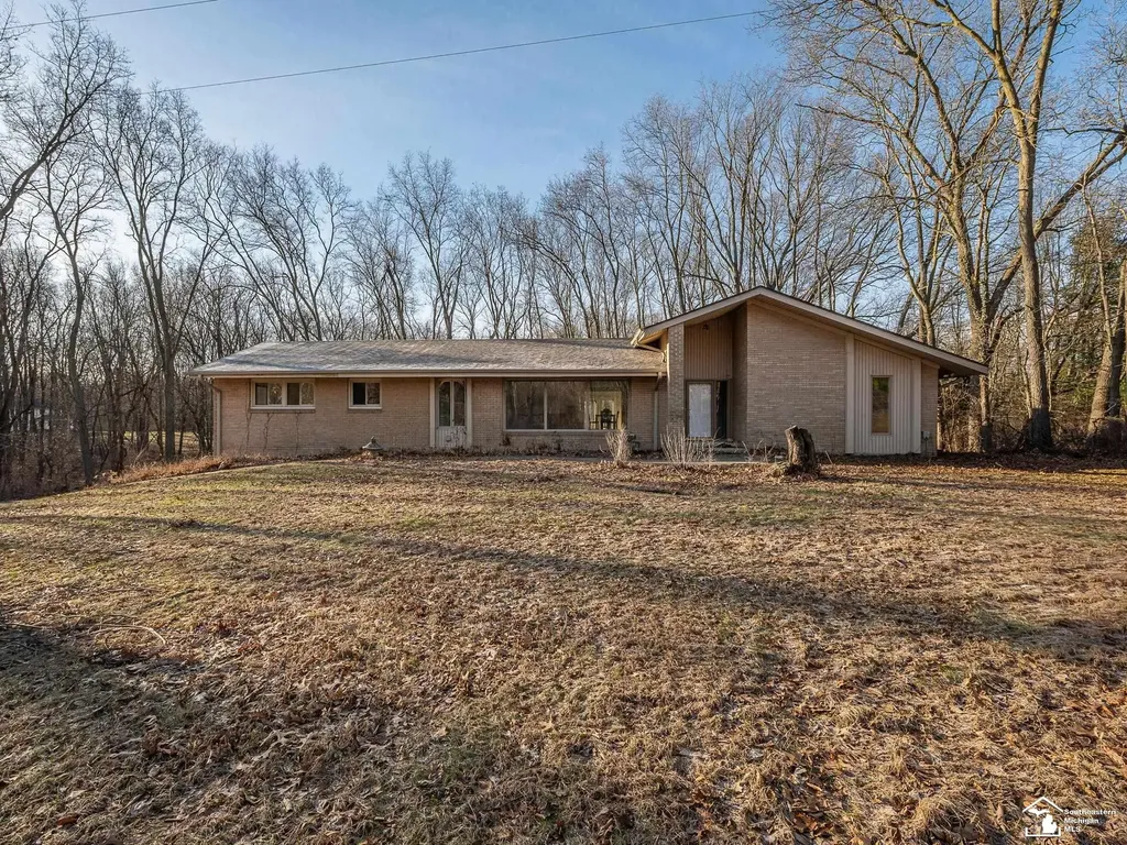 1795 Richards Road Liberty Township MI 49234