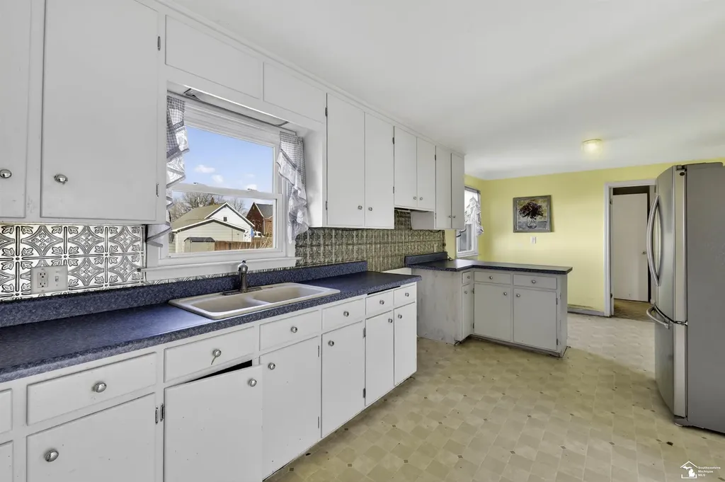 321 Cherry Street Blissfield Village MI 49228