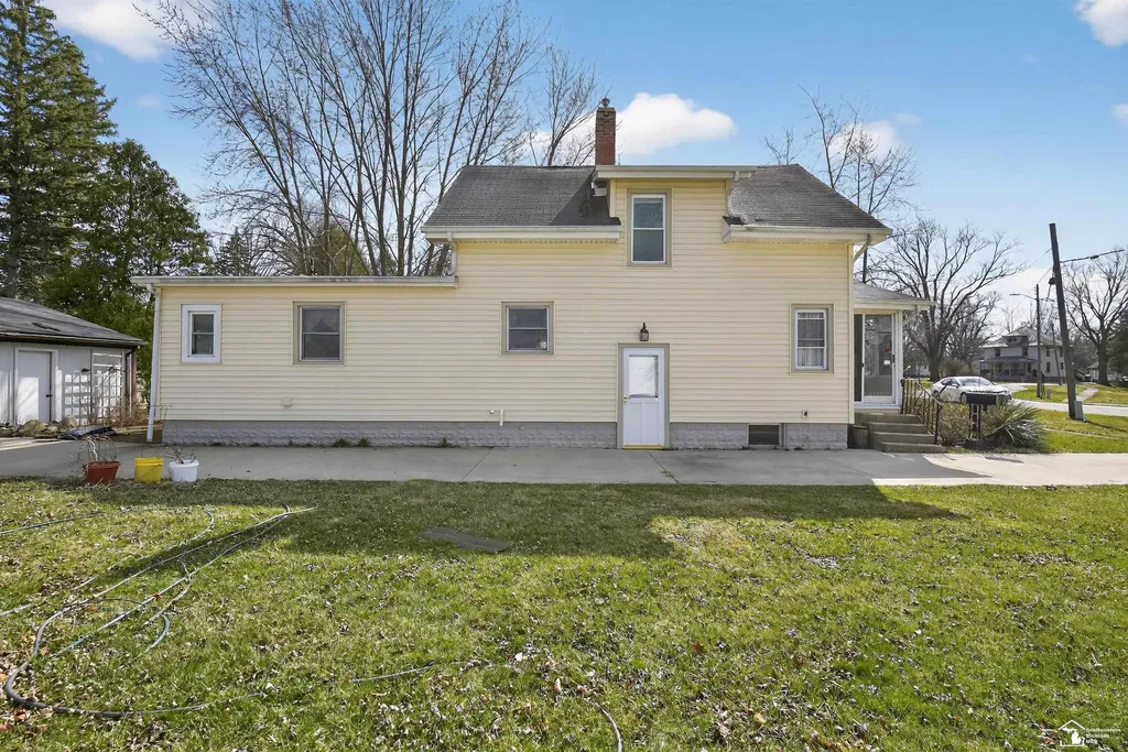 321 Cherry Street Blissfield Village MI 49228