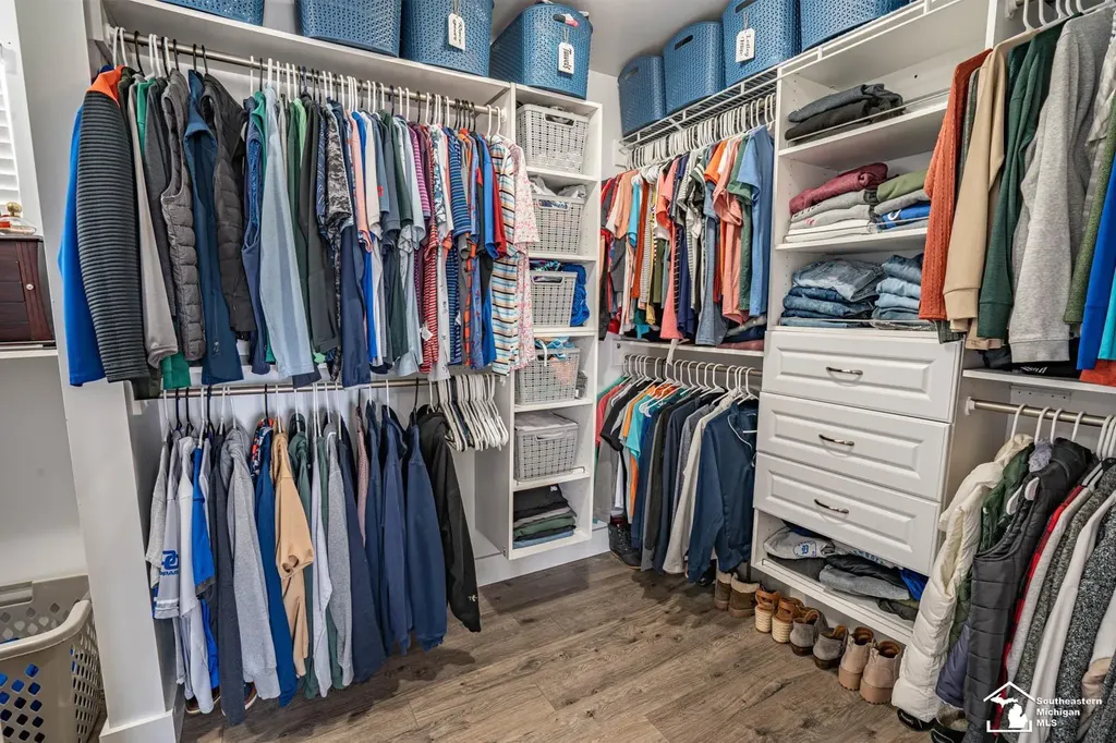 835 Golf Ridge Circle Dundee Village MI 48131