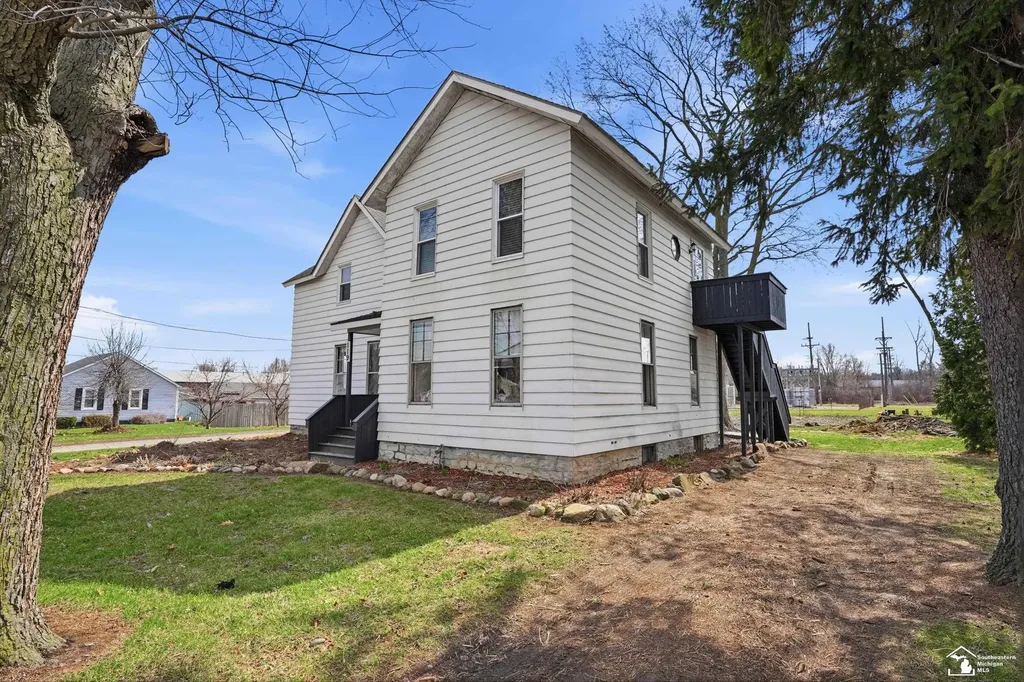 119 Redman Road Milan City MI 48160