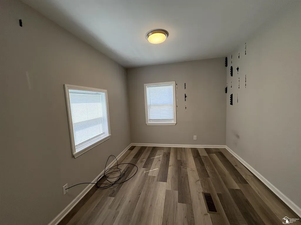 13910 Couwlier Avenue Warren City MI 48089