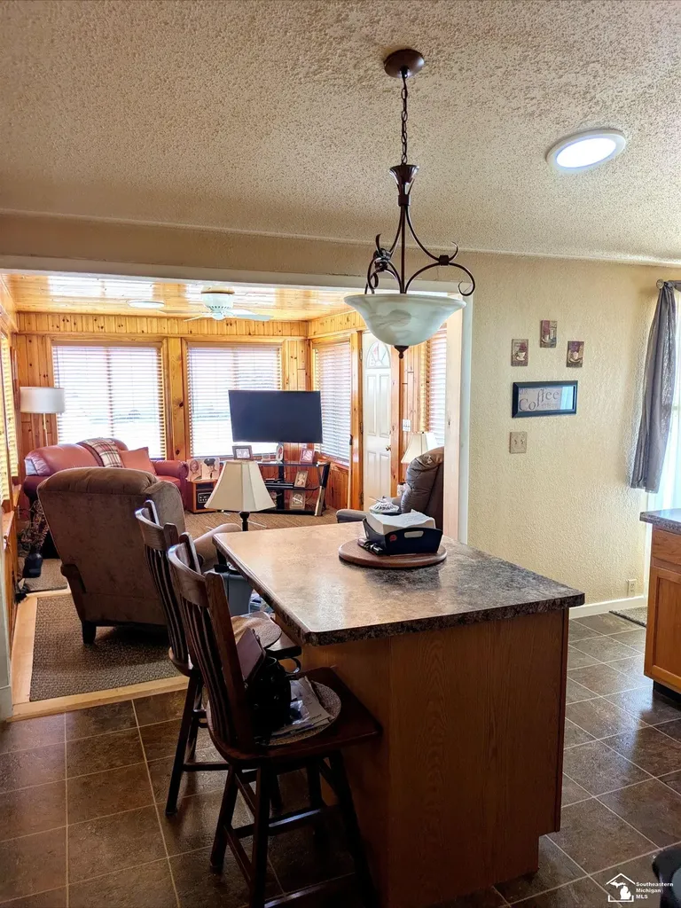 10033 8th Street Oscoda Charter Township MI 48750
