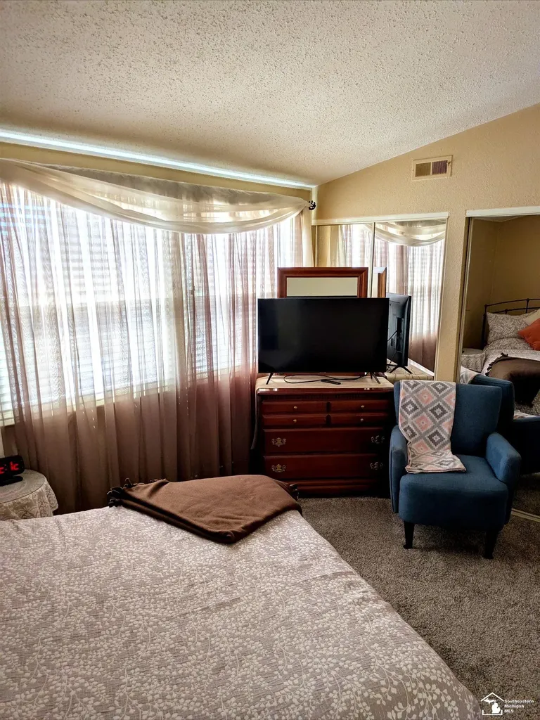 10033 8th Street Oscoda Charter Township MI 48750