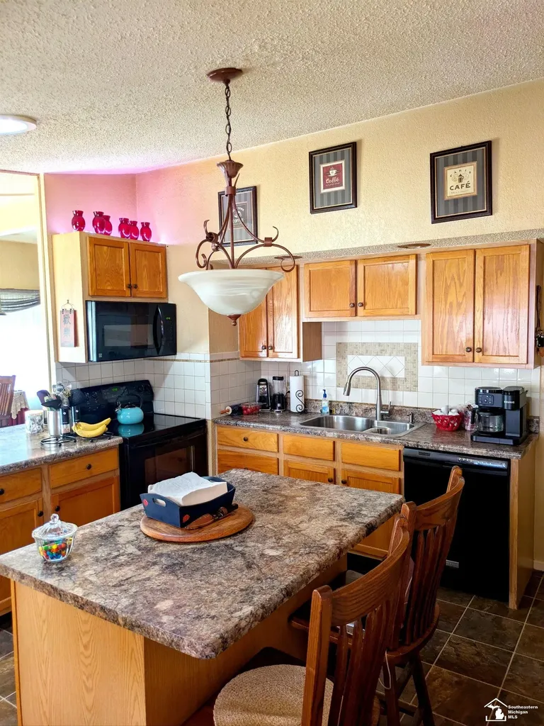 10033 8th Street Oscoda Charter Township MI 48750