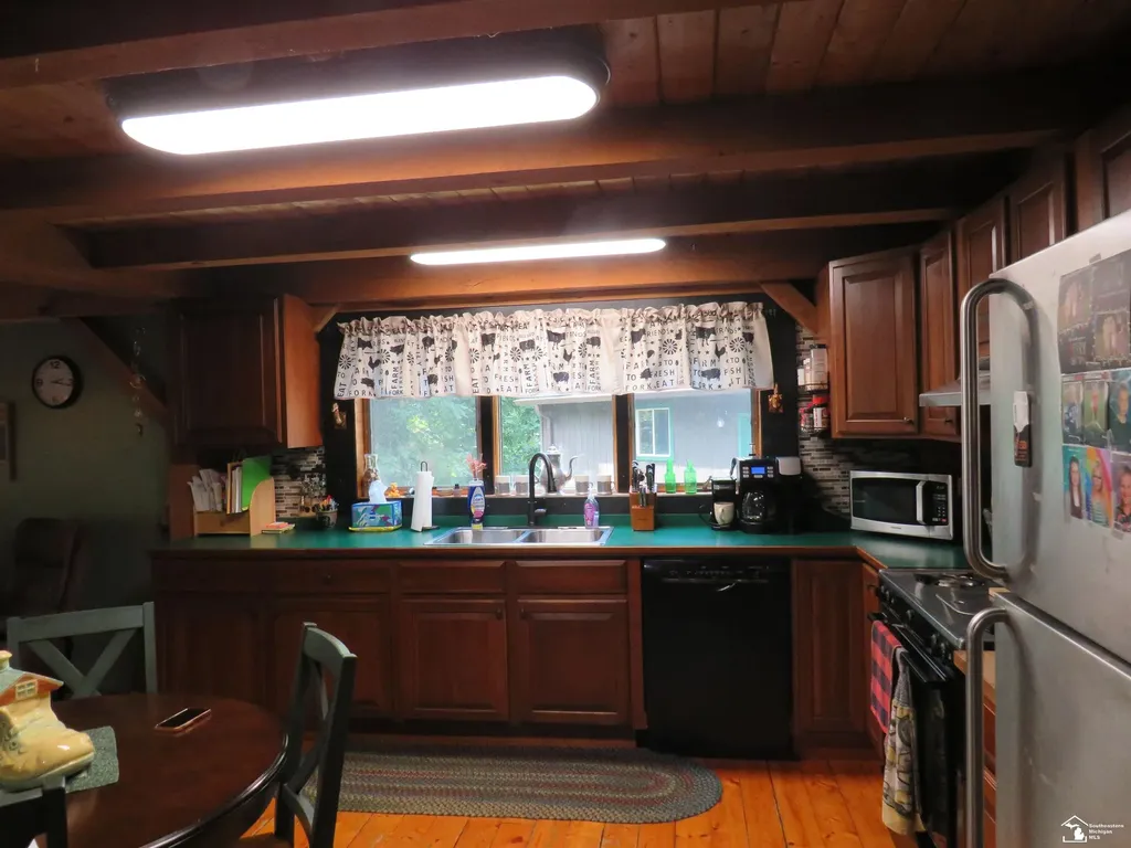 1193 Sand Lake Highway Cambridge Township MI 49265