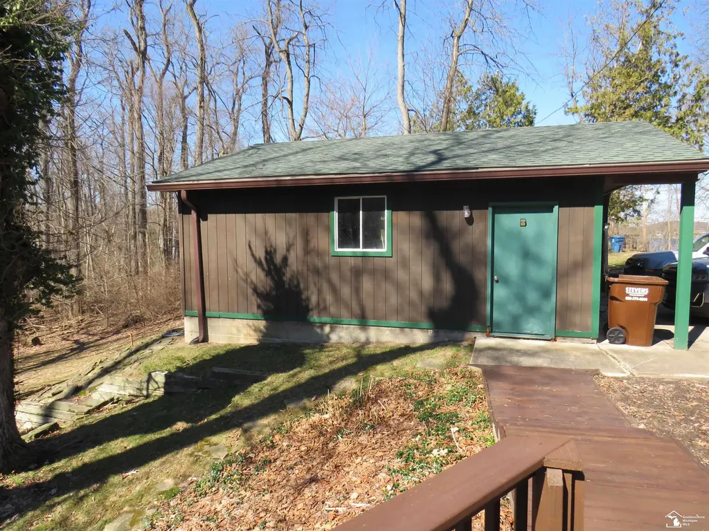 1193 Sand Lake Highway Cambridge Township MI 49265