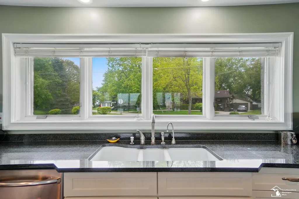 13542 Venetian Drive Monroe Charter Township MI 48161