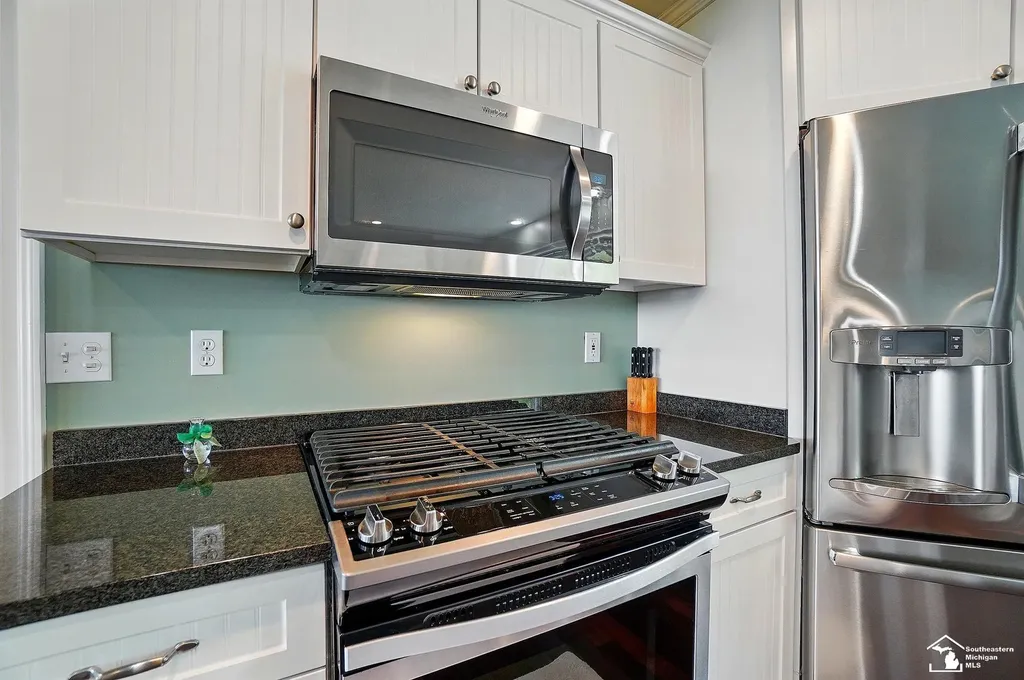 13542 Venetian Drive Monroe Charter Township MI 48161