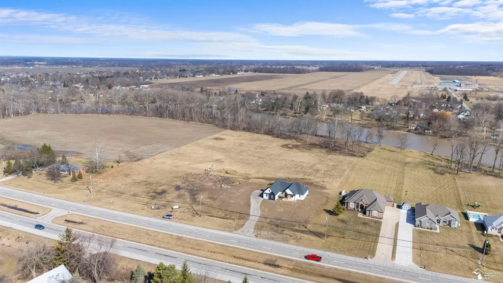 2706 S Custer Road Monroe Charter Township MI 48161