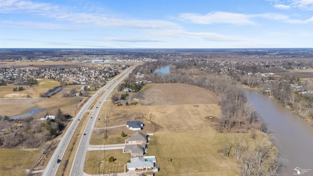 2706 S Custer Road Monroe Charter Township MI 48161