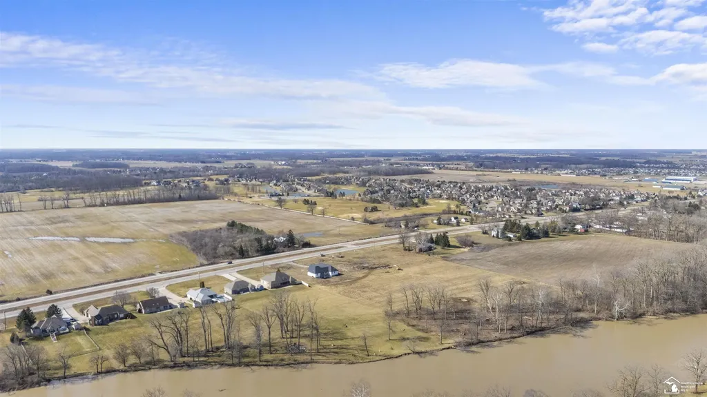 2706 S Custer Road Monroe Charter Township MI 48161