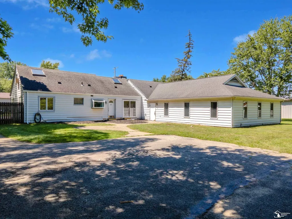 6524 Secor Road Bedford Township MI 48144