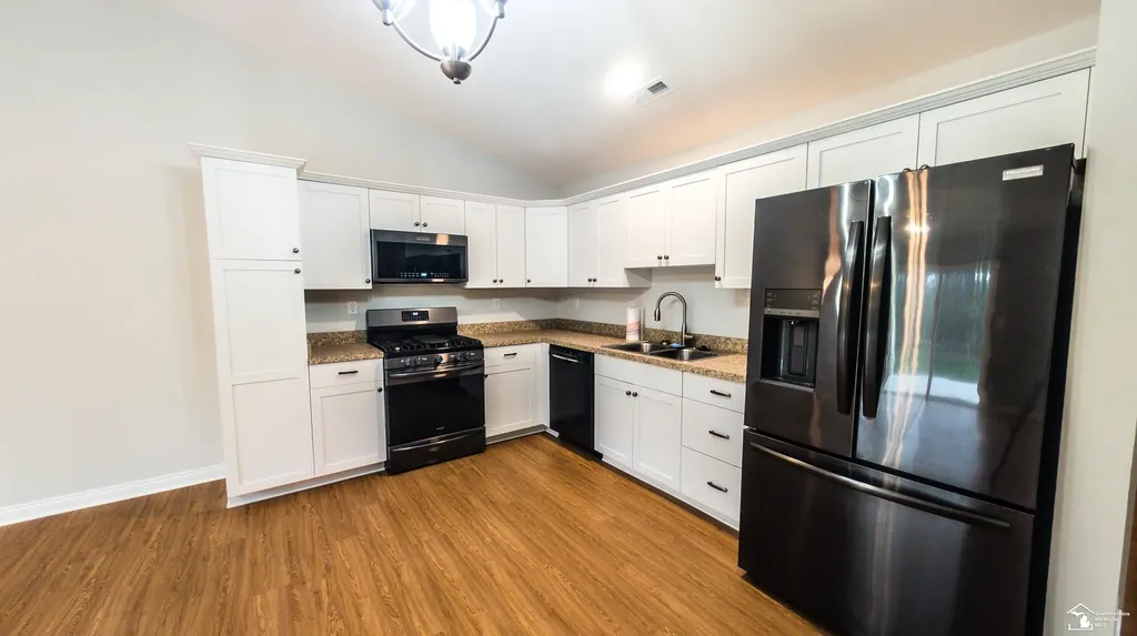 5203 Volterra Drive Monroe Charter Township MI 48161