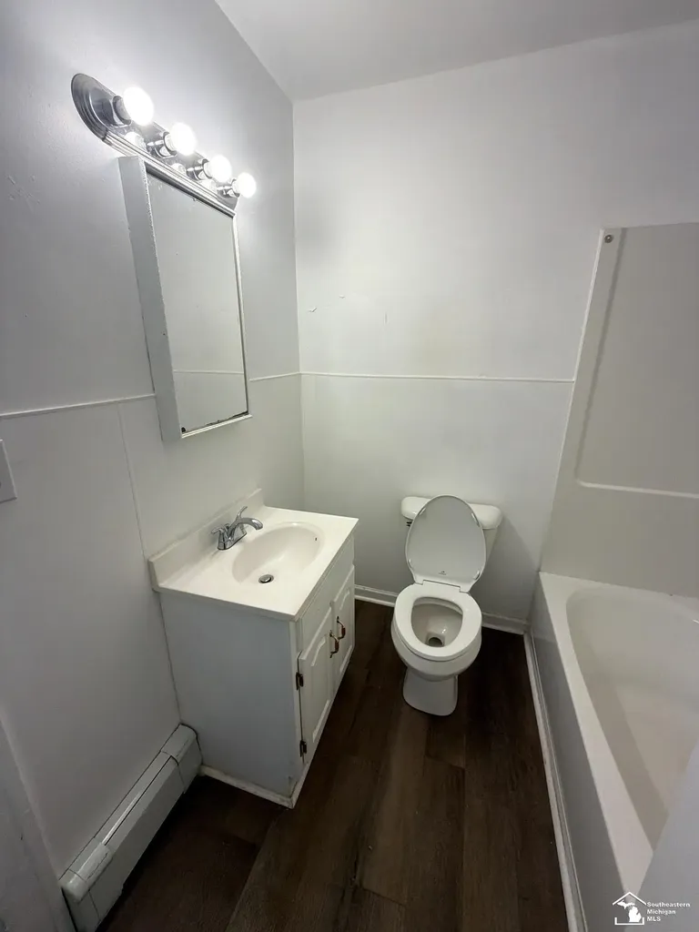 3778 N. Custer Road Frenchtown Township MI 48162