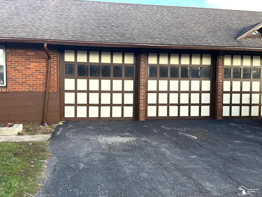 3778 N. Custer Road Frenchtown Township MI 48162