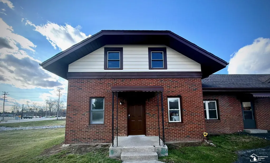 3778 N. Custer Road Frenchtown Township MI 48162