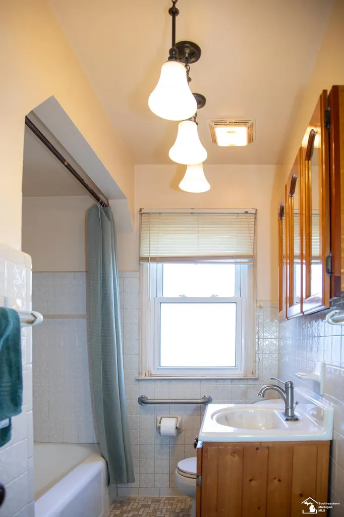 15708 Goddard Road Allen Park City MI 48101