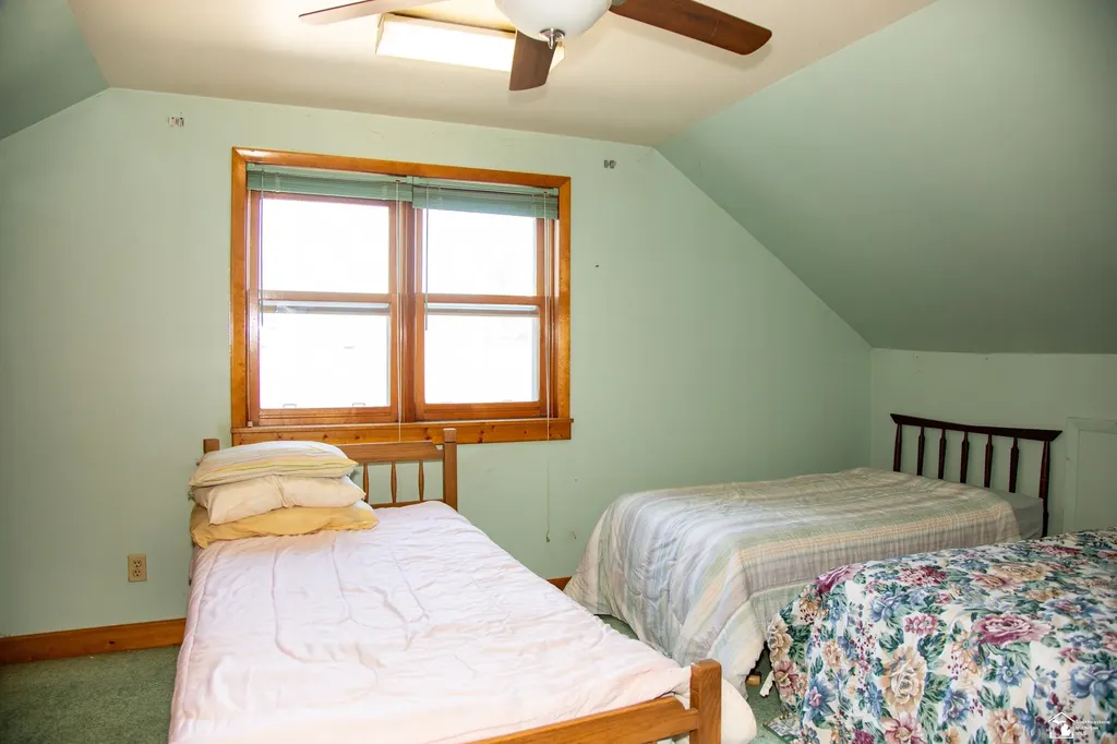 15708 Goddard Road Allen Park City MI 48101