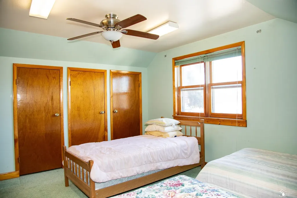 15708 Goddard Road Allen Park City MI 48101