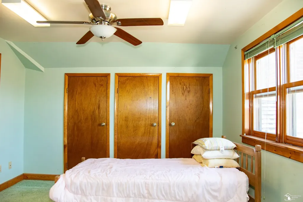 15708 Goddard Road Allen Park City MI 48101