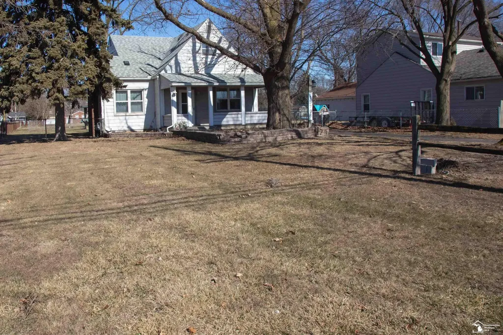 15708 Goddard Road Allen Park City MI 48101