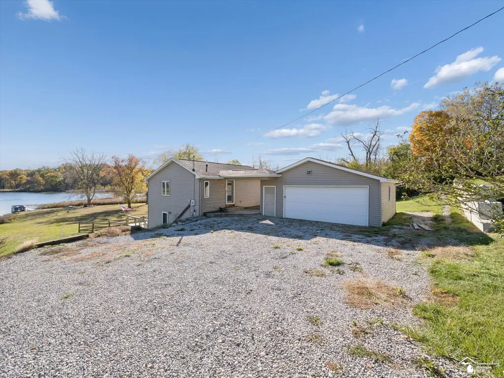 7302 N Lakeview Drive Cambria Township MI 49242