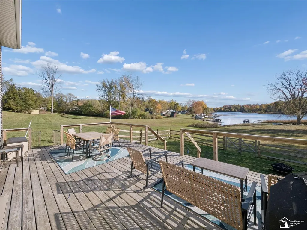 7302 N Lakeview Drive Cambria Township MI 49242