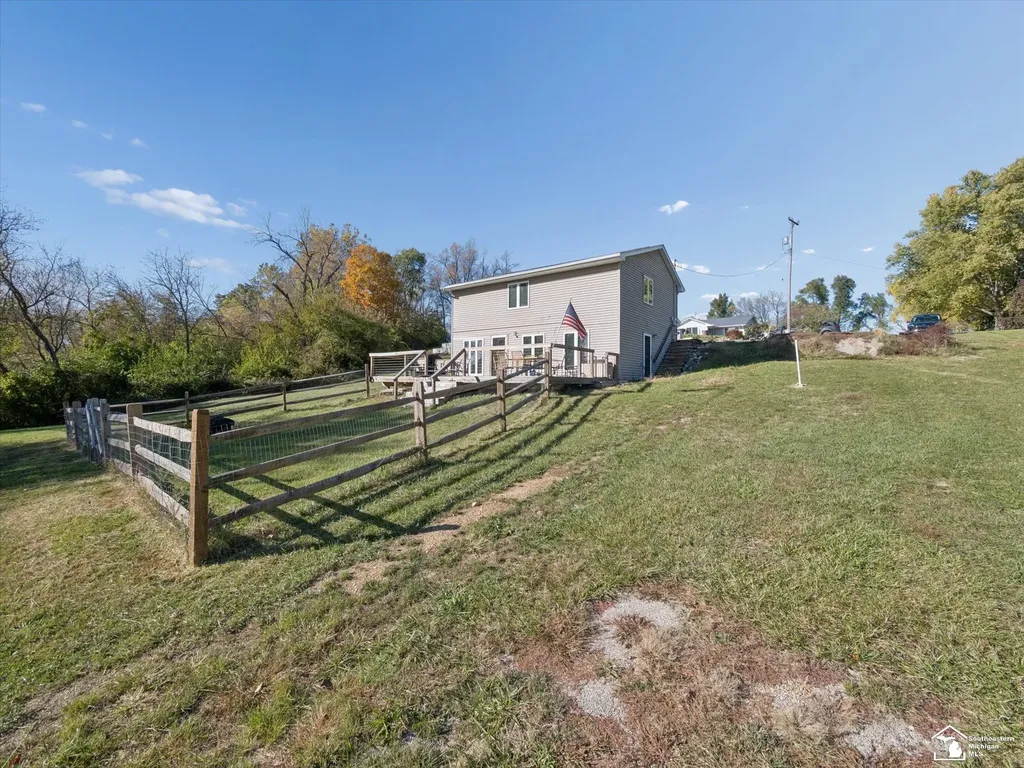 7302 N Lakeview Drive Cambria Township MI 49242