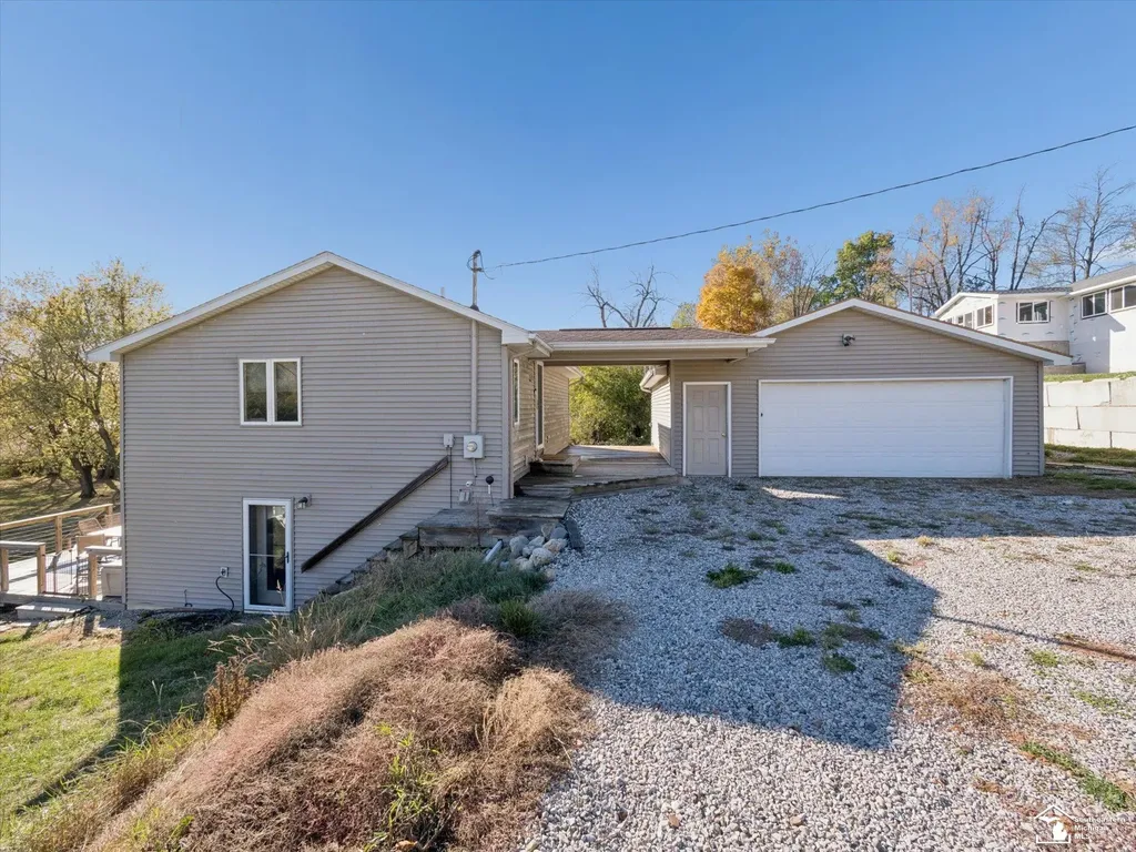 7302 N Lakeview Drive Cambria Township MI 49242