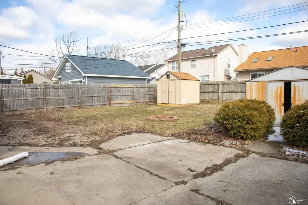 5323 Lathrop Street Trenton City MI 48183